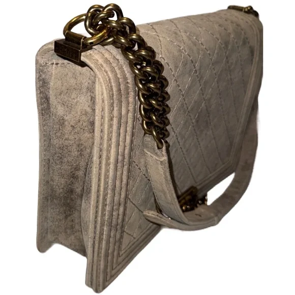 Chanel Large Boy Bag Quilted Suede Beige‎ with Antique Gold Hardware NWOT - Picture 8 of 15